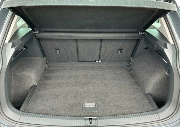 Volkswagen Tiguan cena 164900 przebieg: 19626, rok produkcji 2021 z Zambrów małe 781
